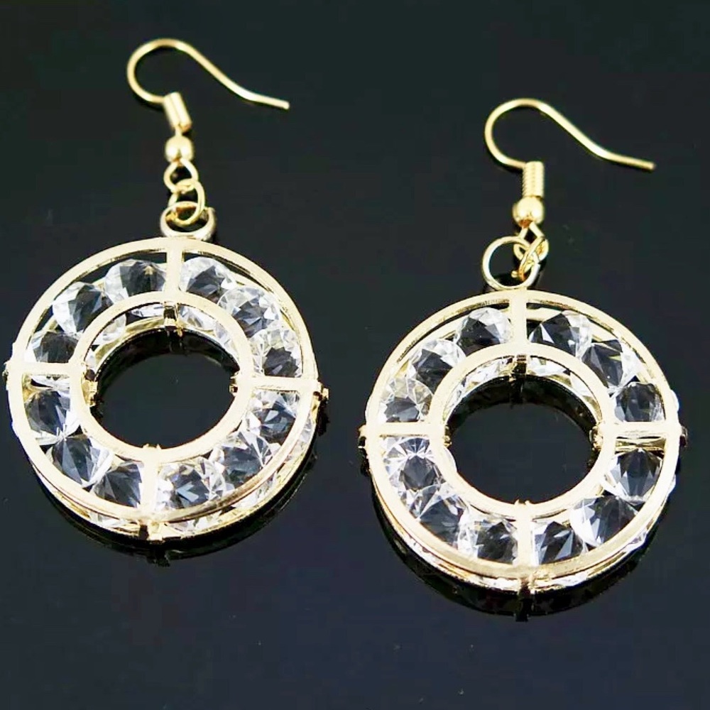 New✨Betsy Johnson Crystal Earrings✨New